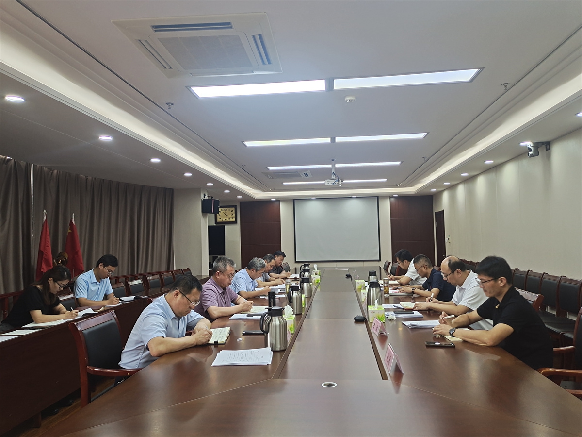交投集團黨委傳達學(xué)習(xí) 市政府全體（擴大）會議精神