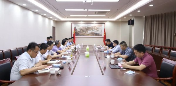 重慶鴻達(dá)智慧城市發(fā)展有限公司等到交投集團(tuán)進(jìn)行業(yè)務(wù)洽談