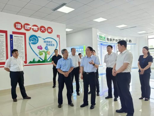 市委副書記、市長朱開國到市交投集團(tuán)調(diào)研省重大項目建設(shè)情況